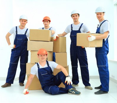 Screen-reader friendly page structure for Camdentown moving services