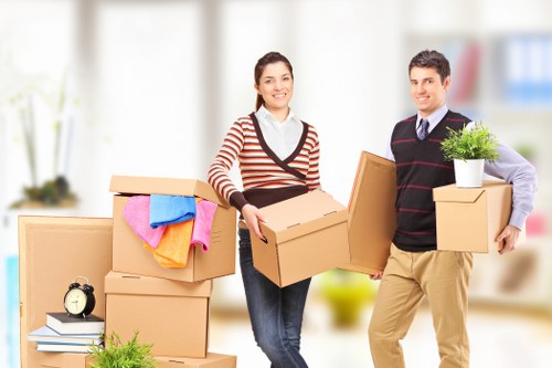 Careful packing for student removals in Camdentown
